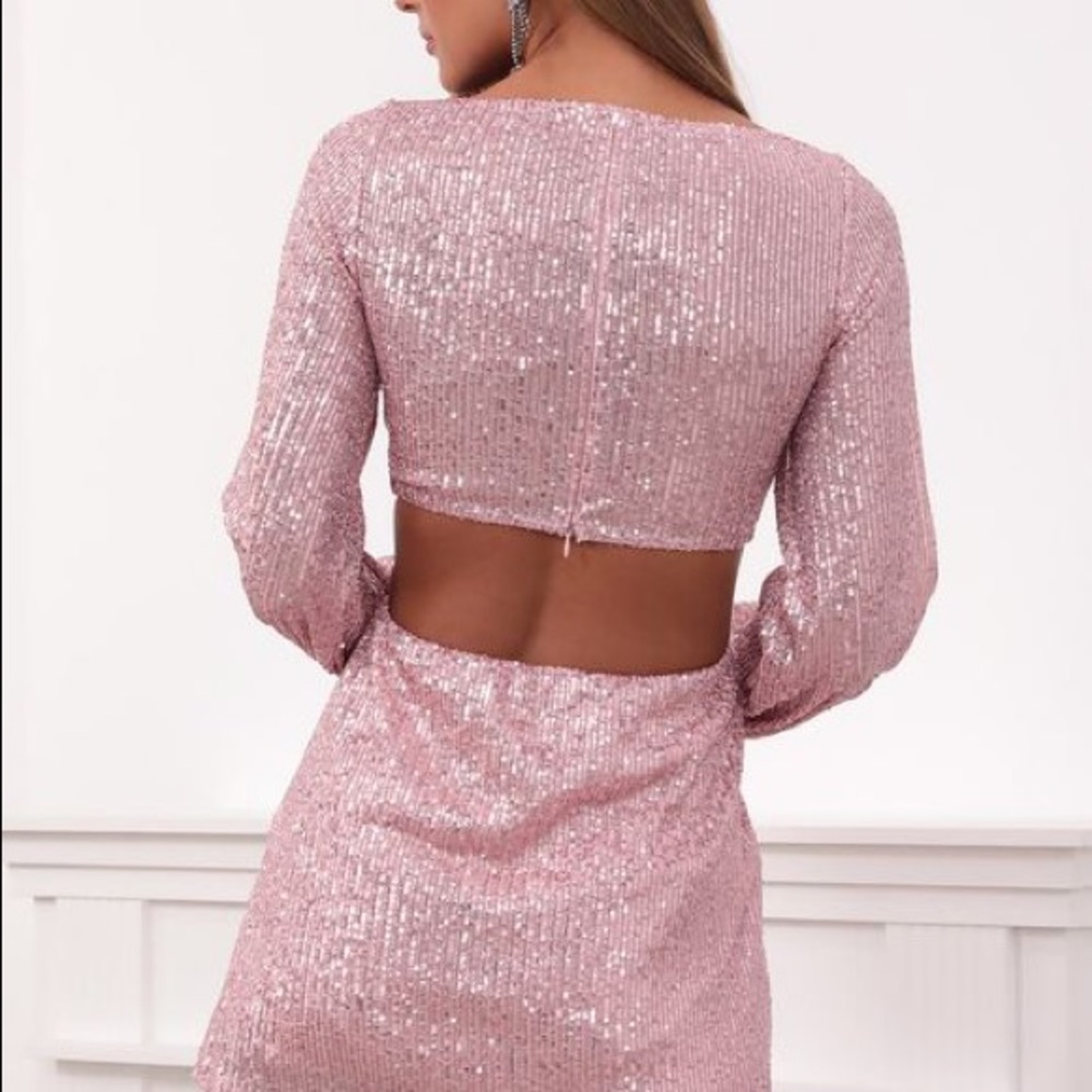 Pink O-Ring Sequin Dress - Picture 3 of 5